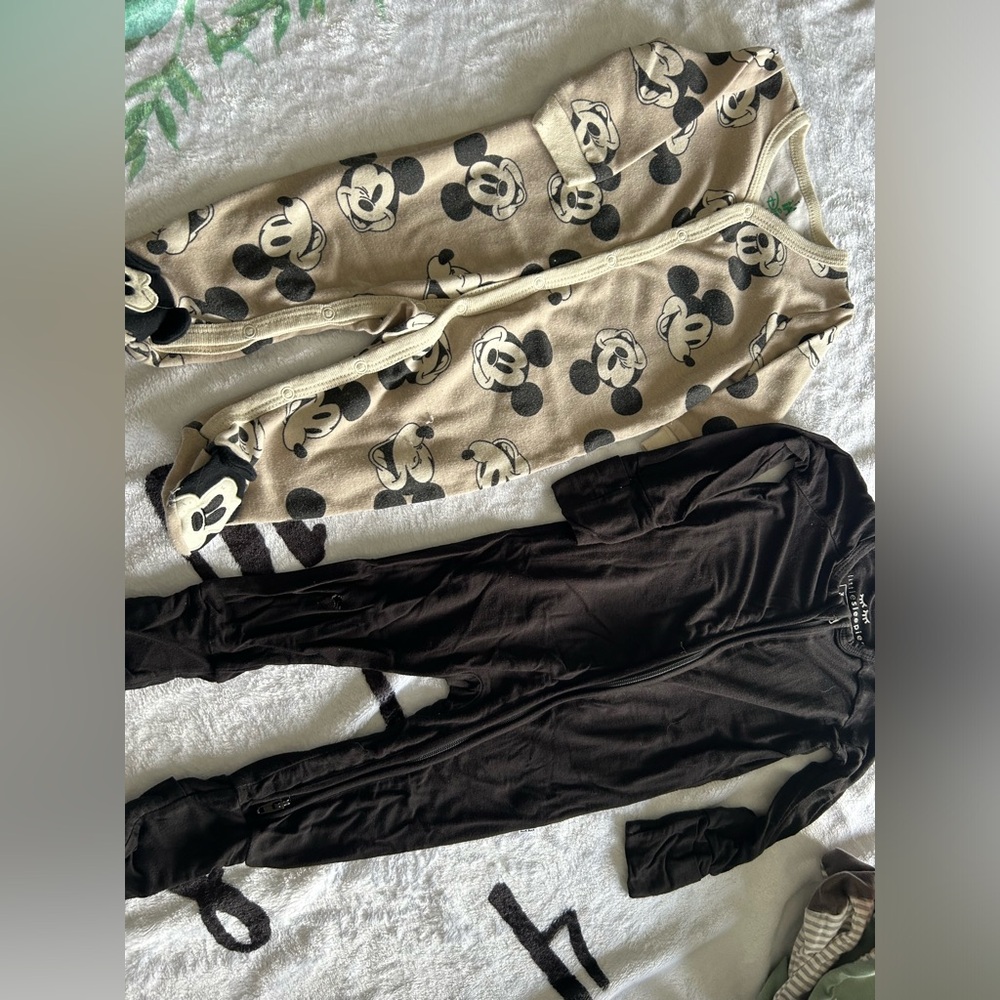 21 PAIRS BABY PJS 0-6M - Picture 5 of 10